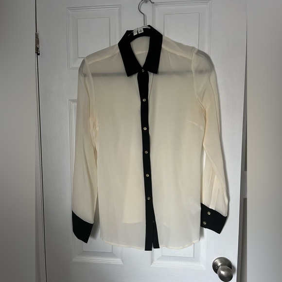 Banana Republic Blouse - Picture 1 of 3